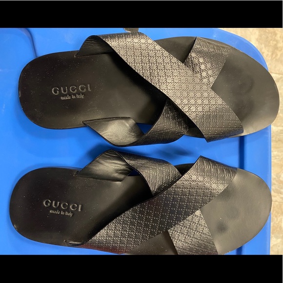 Like new 100% authentic Gucci sandals - Picture 1 of 1